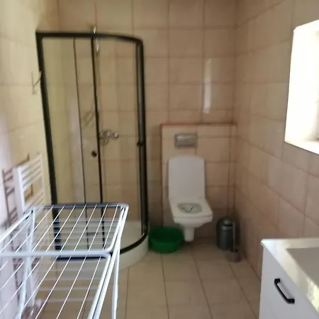 Pracownicze Willa Centrum Wynajem Dlugoterminowy Homestay